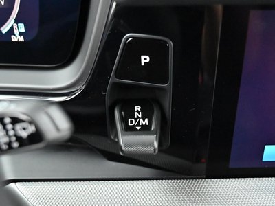 صورة 9 لـ 2025 Porsche CAYENNE