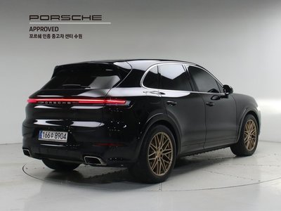 صورة 5 لـ 2025 Porsche CAYENNE