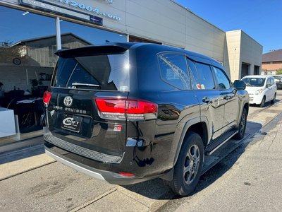 TOYOTA LAND CRUISER 300 - 4