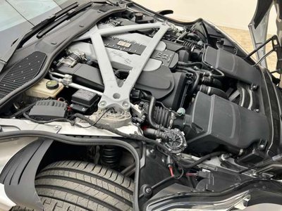 صورة 51 لـ 2017 Aston Martin DB11