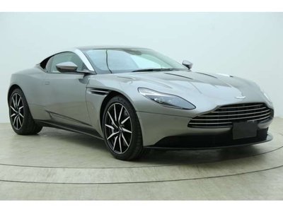 2017 Aston Martin DB11 — фото 2