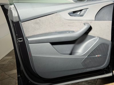 2019 AUDI Q8 — миниатюра 23