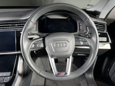 2019 AUDI Q8 — миниатюра 27