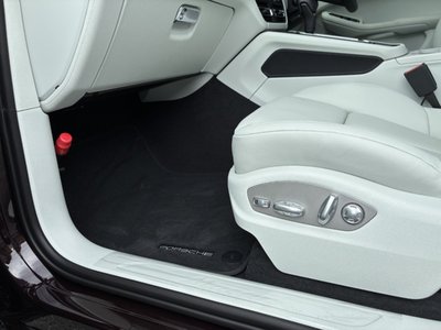 صورة مصغرة 20 لـ 2026 Porsche MACAN