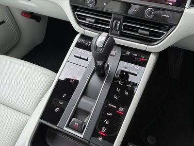 صورة مصغرة 17 لـ 2026 Porsche MACAN