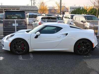 ALFA ROMEO 4C - 6