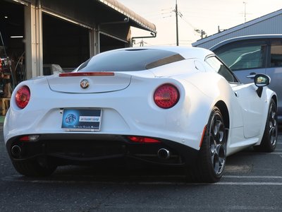 ALFA ROMEO 4C - 8