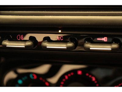 صورة مصغرة 30 لـ 2021 ALFA Romeo 4C