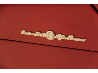 صورة مصغرة 44 لـ 2021 ALFA Romeo 4C