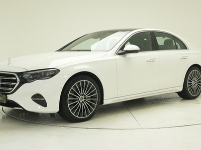 صورة 1 لـ 2025 Mercedes-BENZ E-CLASS