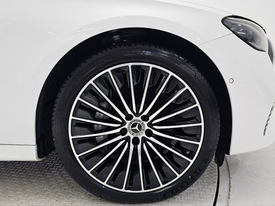 صورة 6 لـ 2025 Mercedes-BENZ E-CLASS
