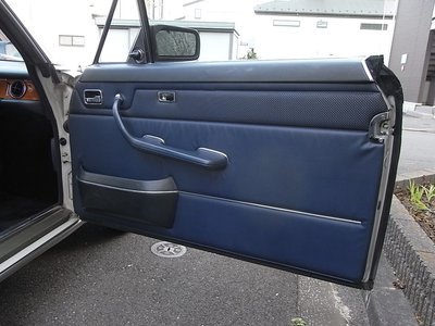 MERCEDES-BENZ MEDIUM-CLASS COUPE - 8