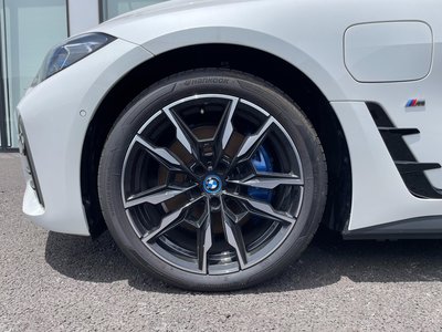 2025 BMW I4 缩略图 60