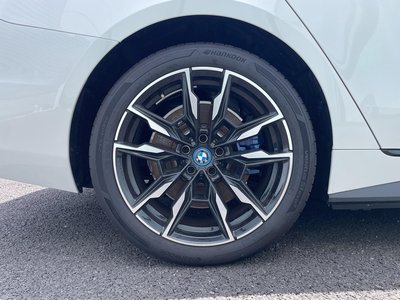 2025 BMW I4 缩略图 59