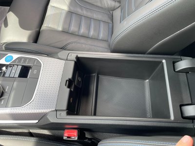 2025 BMW I4 缩略图 44