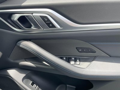2025 BMW I4 缩略图 26