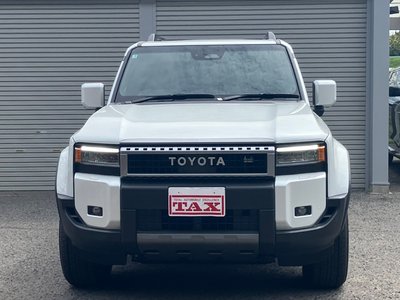 TOYOTA LAND CRUISER 250 - 8