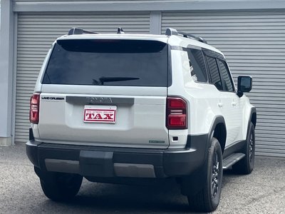 TOYOTA LAND CRUISER 250 - 3