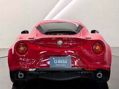ALFA ROMEO 4C - 5