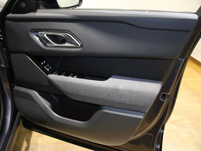2024 LAND Rover RANGE ROVER VELAR — миниатюра 26