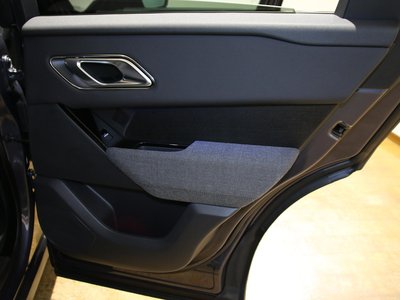 2024 LAND Rover RANGE ROVER VELAR — миниатюра 52