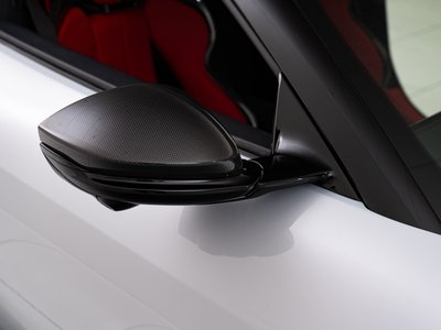 FERRARI 12 CILINDRI - 8