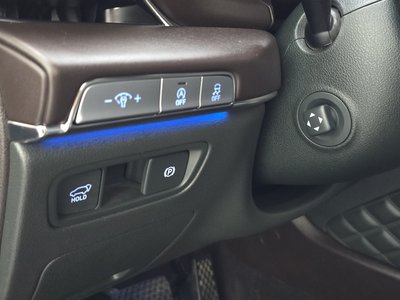 2023 Genesis GV80 thumbnail 30