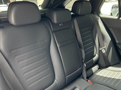 صورة مصغرة 37 لـ 2025 Mercedes-BENZ C-CLASS