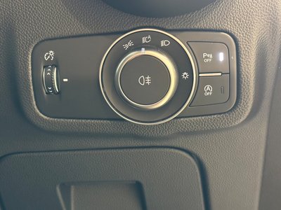 2023 ALFA Romeo STELVIO 缩略图 18