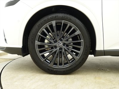 صورة مصغرة 21 لـ 2024 Lexus RX
