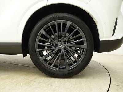 صورة مصغرة 22 لـ 2024 Lexus RX