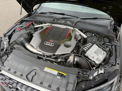 صورة مصغرة 20 لـ 2019 AUDI RS4 AVANT
