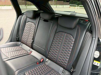 صورة مصغرة 34 لـ 2019 AUDI RS4 AVANT