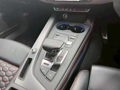 صورة مصغرة 18 لـ 2019 AUDI RS4 AVANT