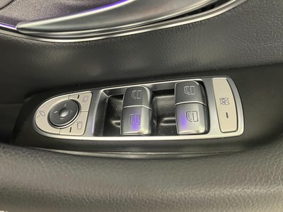 MERCEDES-BENZ E-CLASS - 5