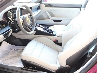 2024 Porsche 911 — миниатюра 36