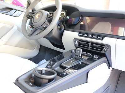 2024 Porsche 911 — миниатюра 50