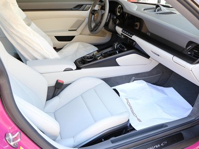 2024 Porsche 911 — миниатюра 44