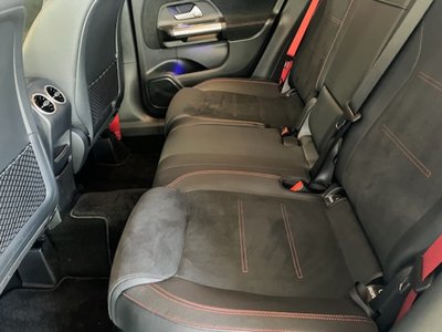 2025 Mercedes-BENZ GLA AMG 缩略图 2
