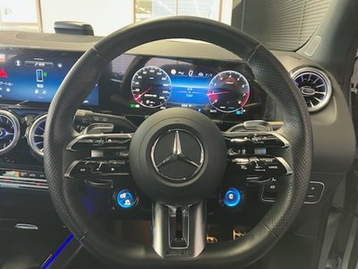 2025 Mercedes-BENZ GLA AMG 缩略图 8