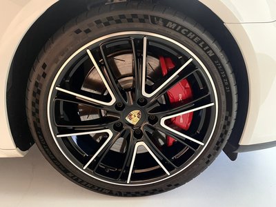 2019 Porsche PANAMERA — миниатюра 16