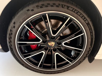2019 Porsche PANAMERA — миниатюра 15