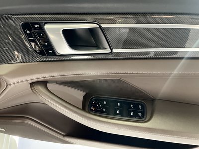 2019 Porsche PANAMERA — миниатюра 33