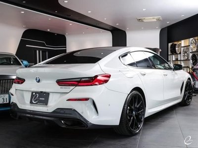 2020 BMW 8 SERIES — фото 2