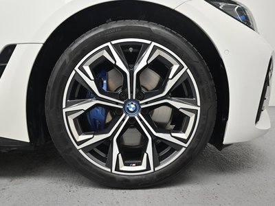 BMW I4 - 6