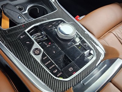 2025 BMW X7 — миниатюра 12