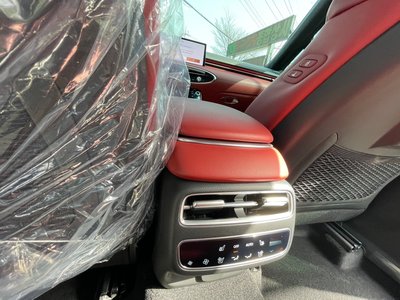 2025 Genesis GV70 缩略图 16