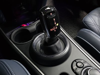 MINI COUNTRYMAN - 10