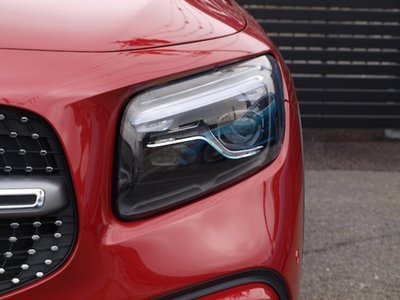 MERCEDES-BENZ GLB - 4