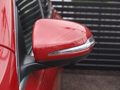 MERCEDES-BENZ GLB - 5